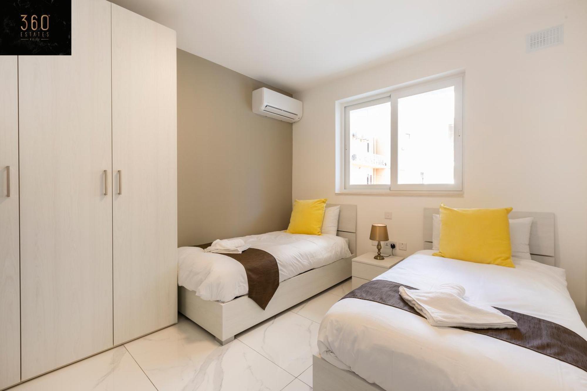 St Paul'S Bay Sunny Suites By 360 Estates セント・ポールズ・ベイ エクステリア 写真